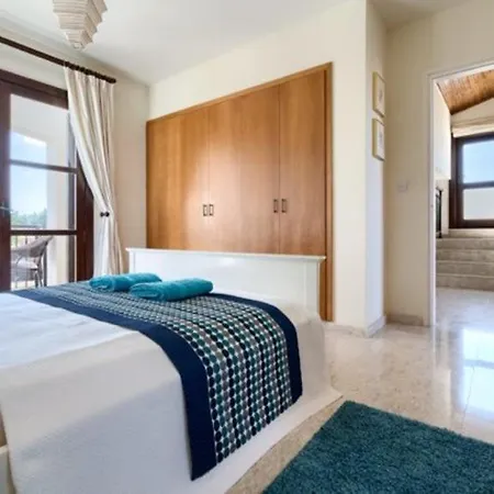Villa 5 Star Villa For Rent In Cyprus, Paphos Villa 1157 Kouklia