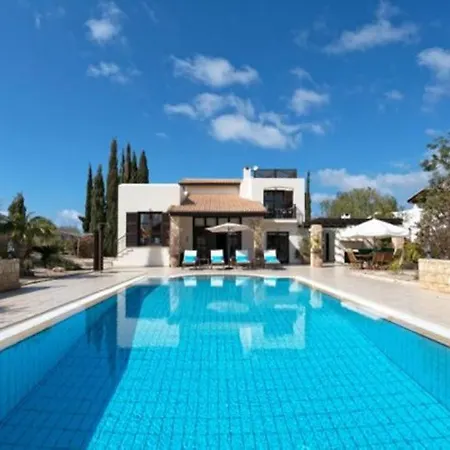 Villa 5 Star Villa For Rent In Cyprus, Paphos Villa 1157